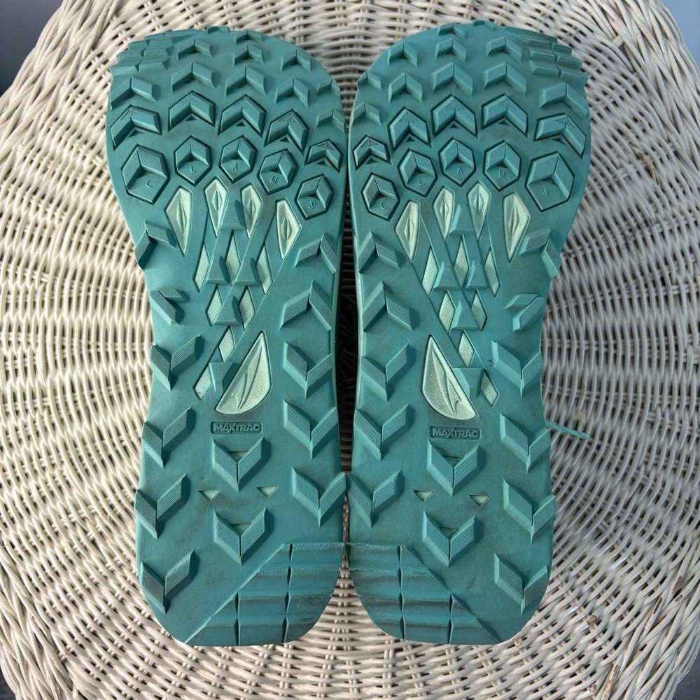 Altra Women's Athletic Shoes - Mint and White - Picture 5 of 6